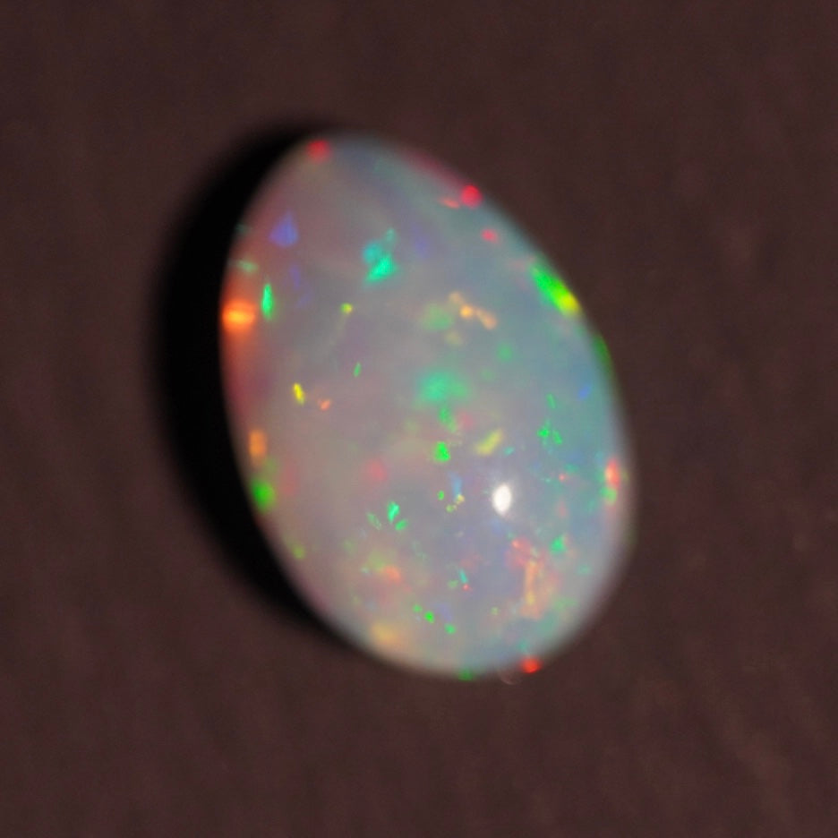 2.45 Karat brillanter, äthiopischer Welo-Opal - Éclaire Opal