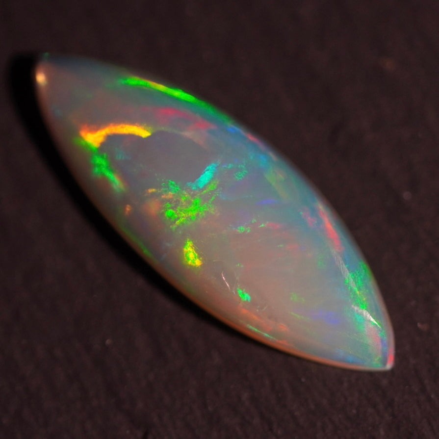 2.21 Karat funkelnder und natürlicher äthiopischer Welo-Opal - Éclaire Opal