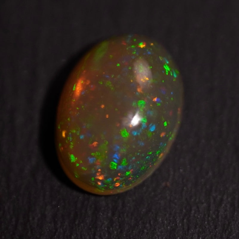 1.54 Karat wunderschönes Universum, äthiopischer Welo-Opal - Sépia Opal