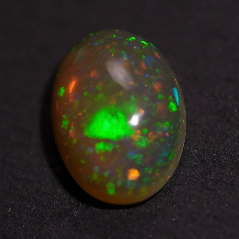 1.54 Karat wunderschönes Universum, äthiopischer Welo-Opal - Sépia Opal