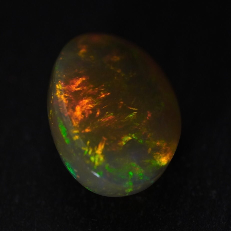 2.97 Karat wunderschönes Universum, äthiopischer Welo-Opal - Éclaire Opal