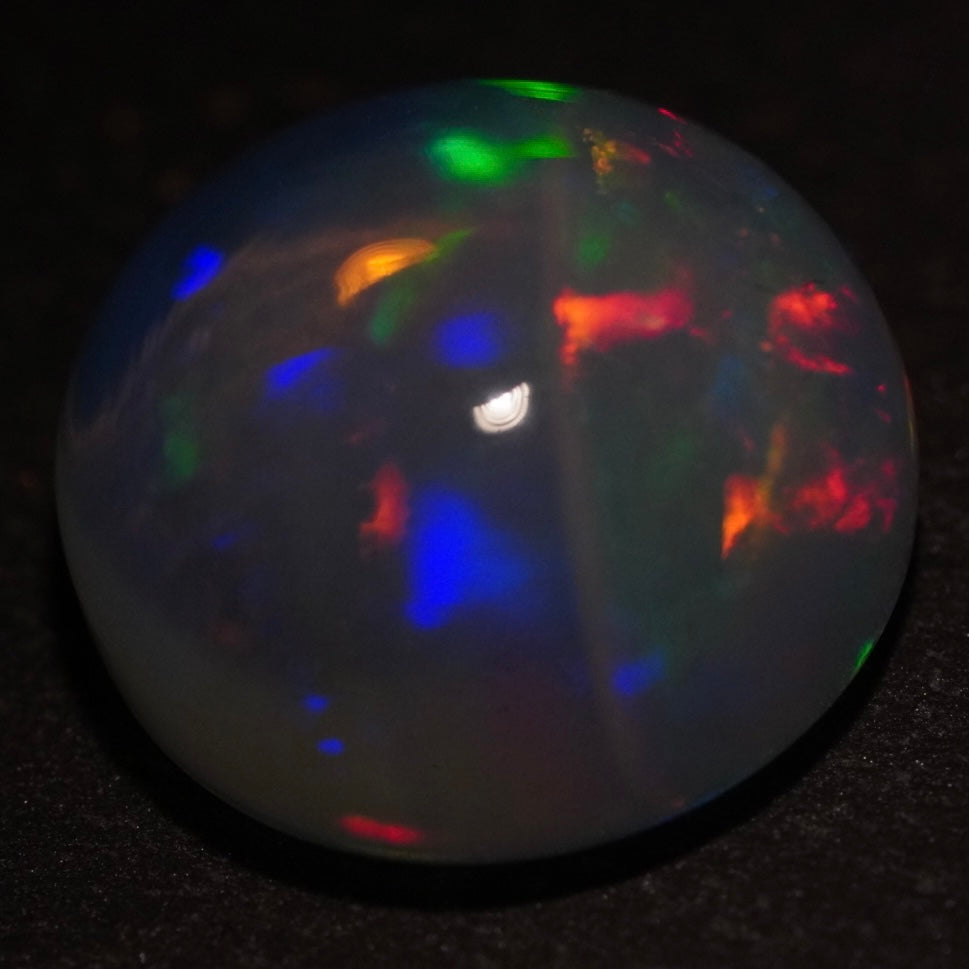 5.46 Karat wunderschöner geteilter, äthiopischer Welo-Opal - Éclaire Opal