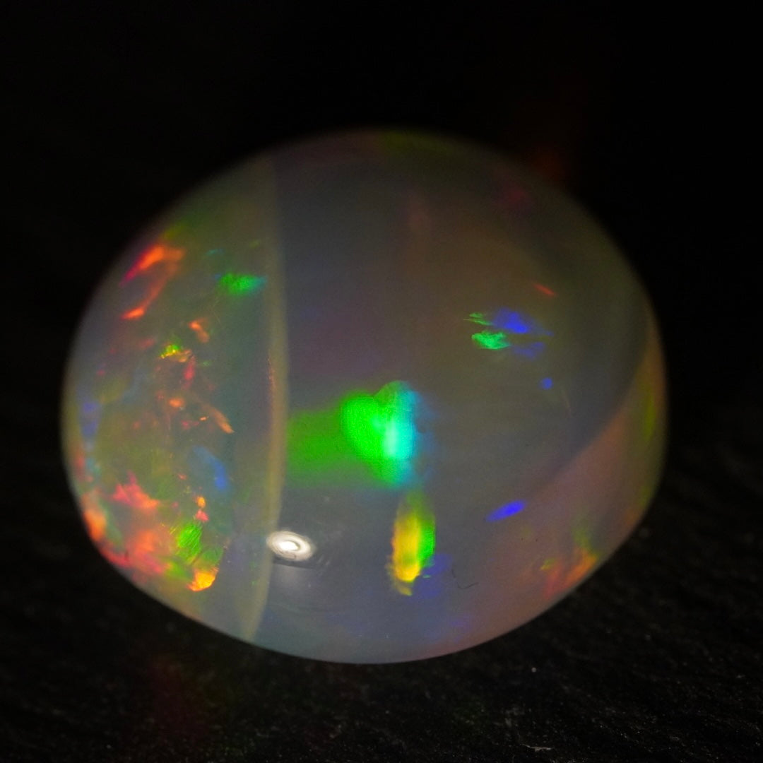5.46 Karat wunderschöner geteilter, äthiopischer Welo-Opal - Éclaire Opal