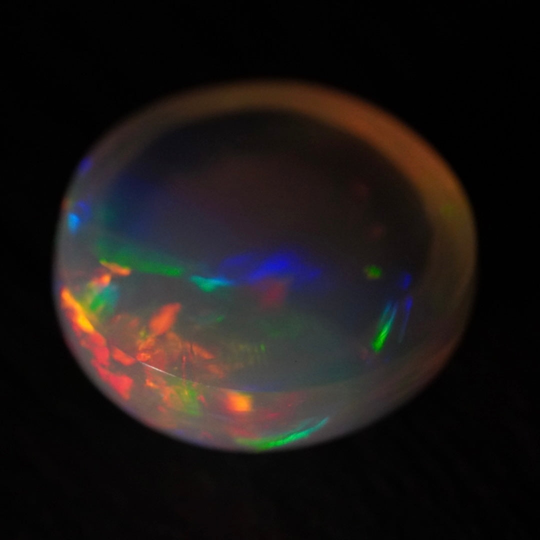 5.46 Karat wunderschöner geteilter, äthiopischer Welo-Opal - Éclaire Opal