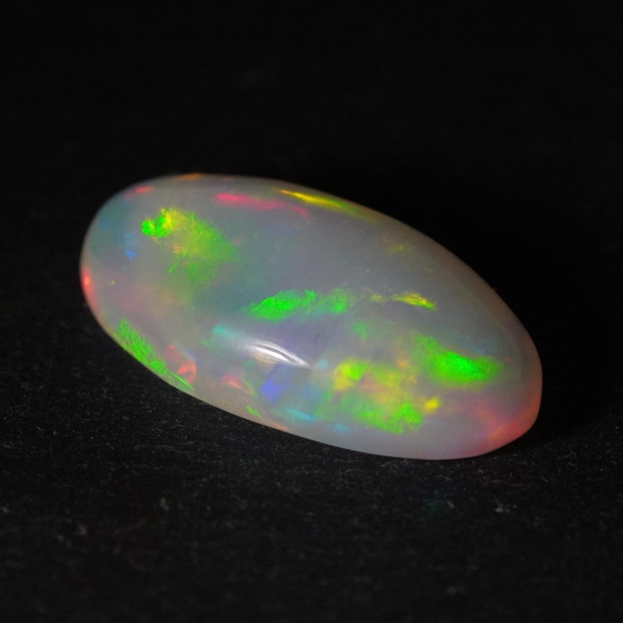 6.81 Karat exklusiver, natürlicher äthiopischer Welo-Opal - Éclaire Opal