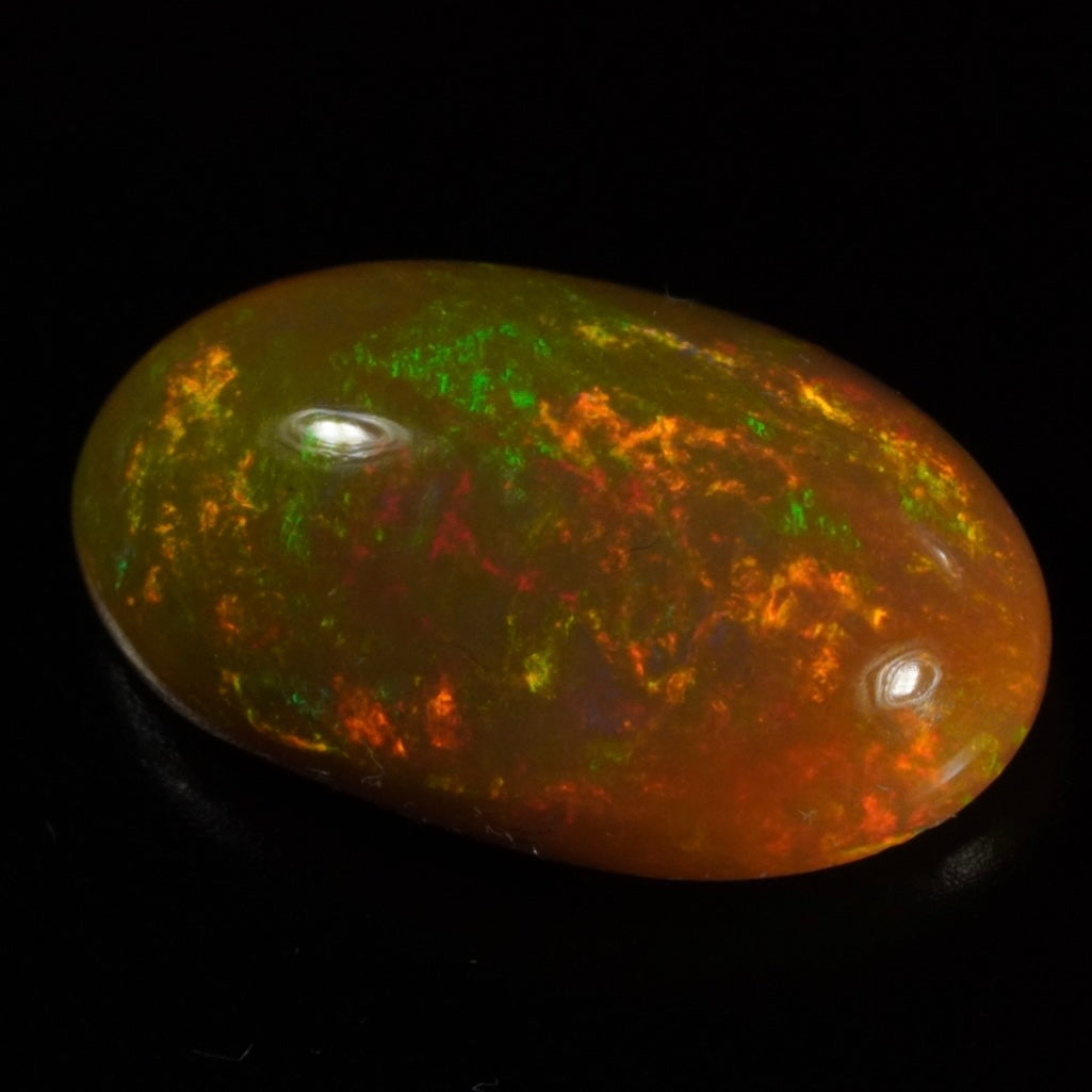 5.02 Karat wunderschönes Farbspektakel, äthiopischer Welo-Opal - Sépia Opal