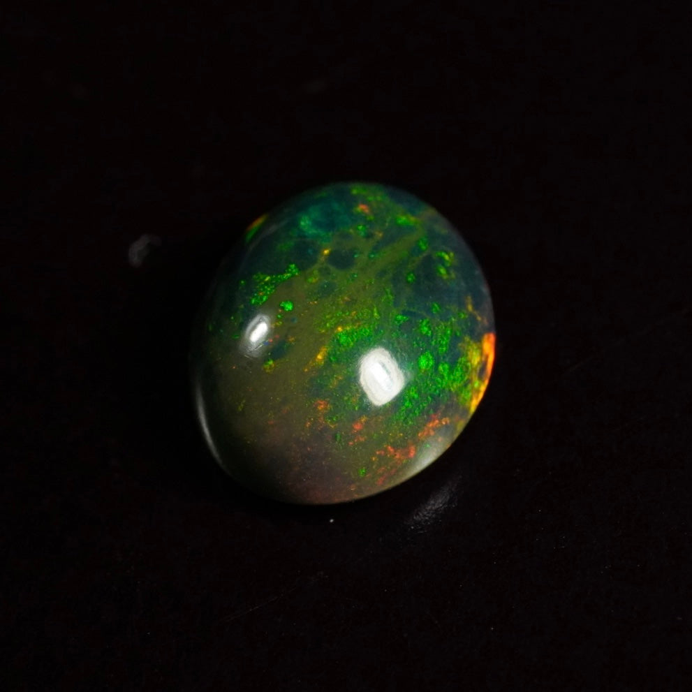 1.39 Karat wunderschönes Universum, dunkler Welo-Opal - Ténèbres Opal