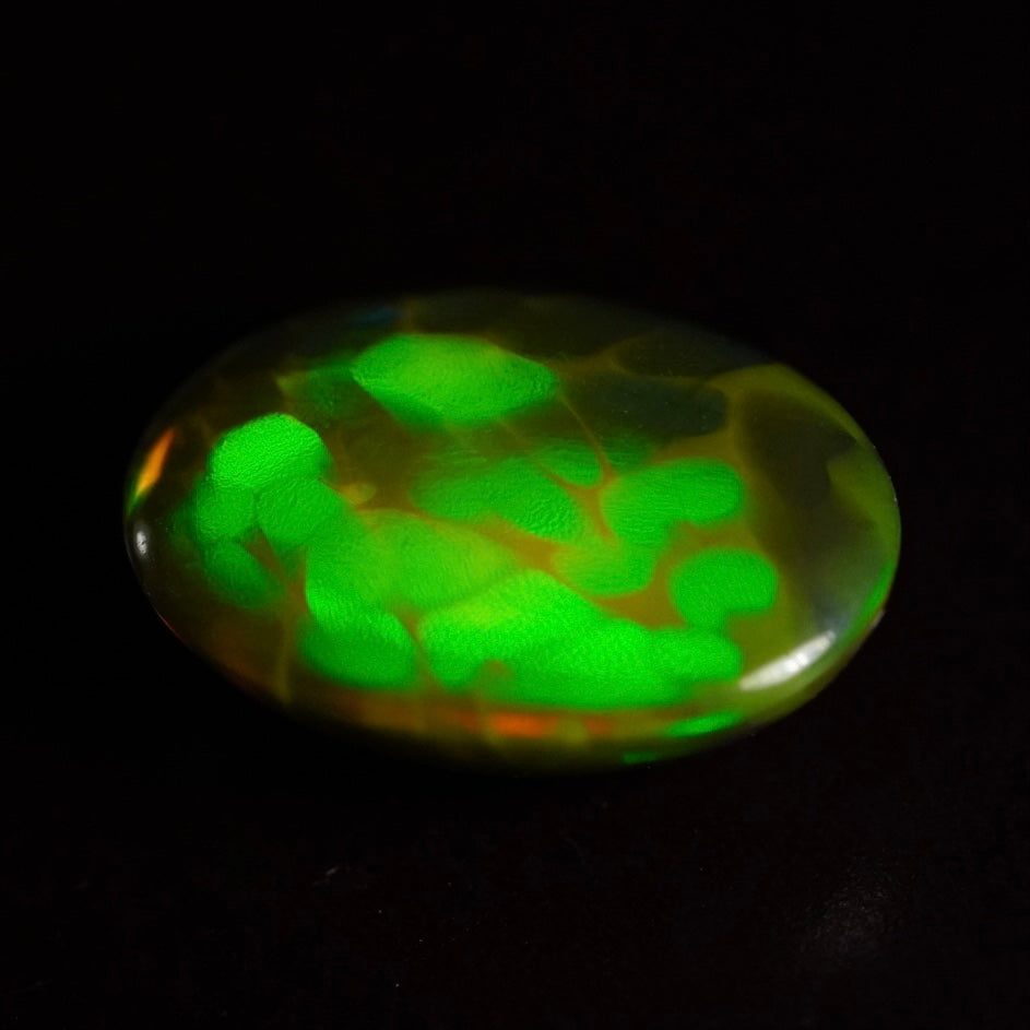 2.19 Karat Schlangenmuster, dunkler äthiopischer Welo-Opal - Ténèbres Opal