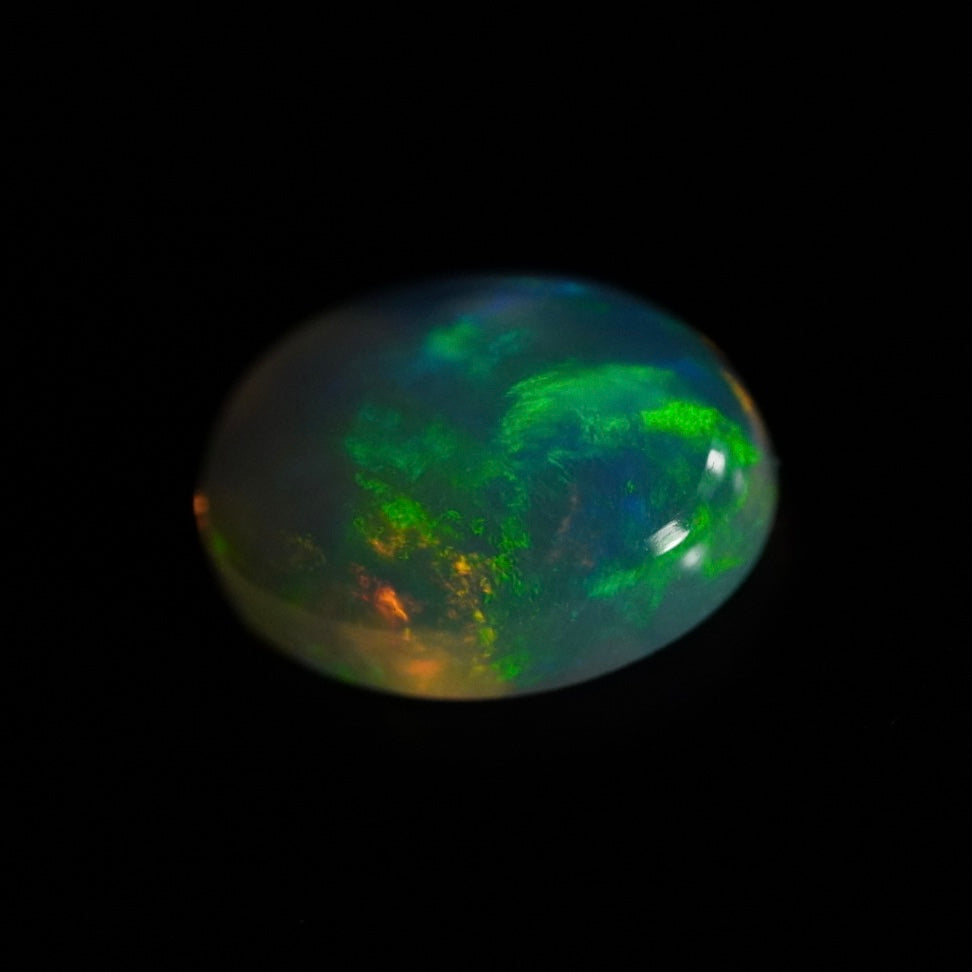 1.33 Karat außergewöhnlich schöner äthiopischer Welo-Opal - Juvénile Opal