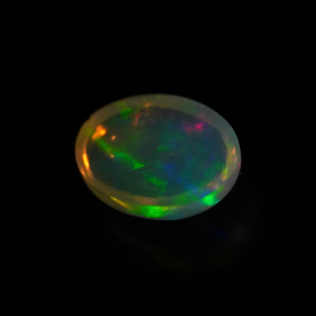 1.33 Karat außergewöhnlich schöner äthiopischer Welo-Opal - Juvénile Opal