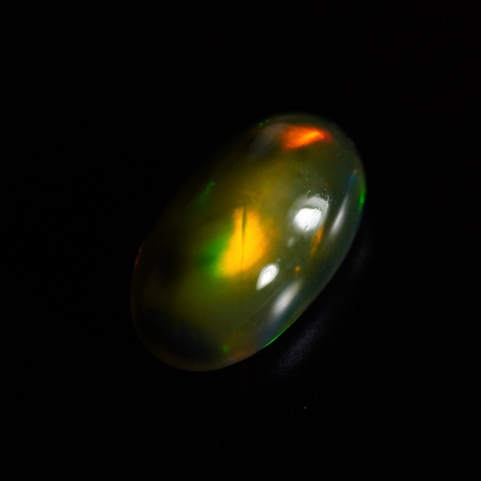 1.52 Karat außergewöhnlich schöner, rauchiger Welo Opal - Juvénile Opal
