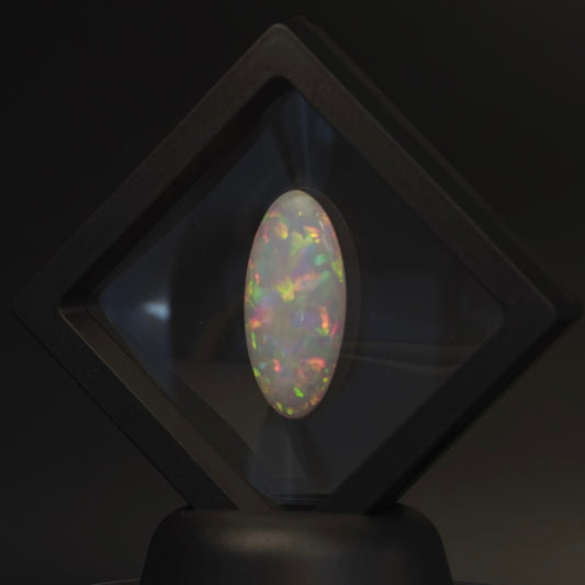 25.27 Karat, magische Regenbogenfarben, natürlicher äthiopischer Welo Opal - Excélsion Opal