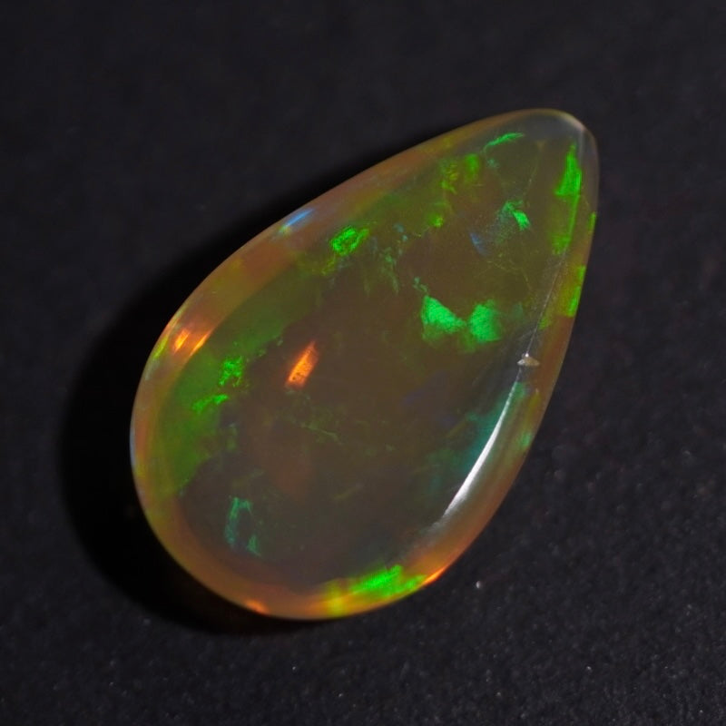 Opale Welo éthiopienne naturelle exclusive de 2,10 carats - Opale Éclaire