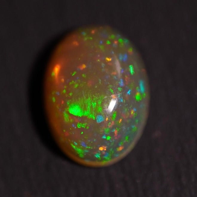 1,54 carat bel univers Opale Welo éthiopienne - Opale Éclaire