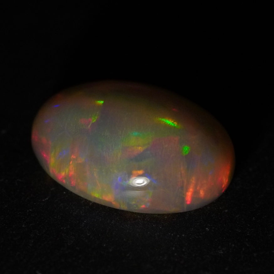 6,50 carats magnifiques couleurs arc-en-ciel, Opale Welo éthiopienne - Éclaire Opal