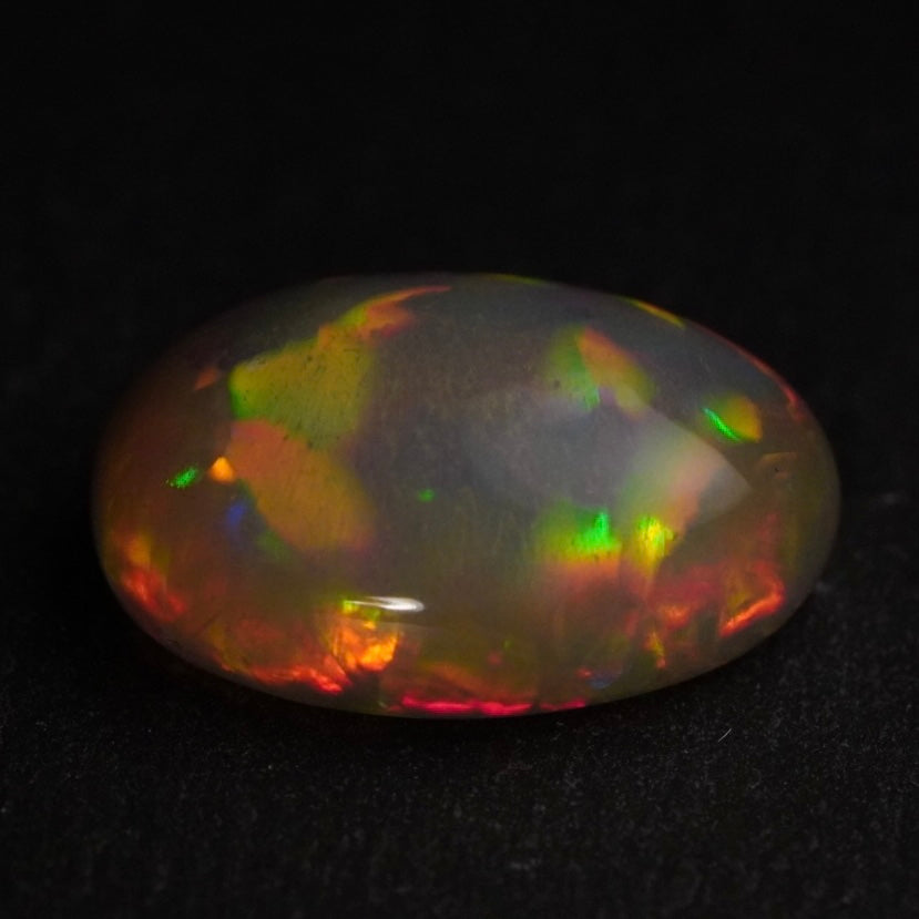 6,50 carats magnifiques couleurs arc-en-ciel, Opale Welo éthiopienne - Éclaire Opal