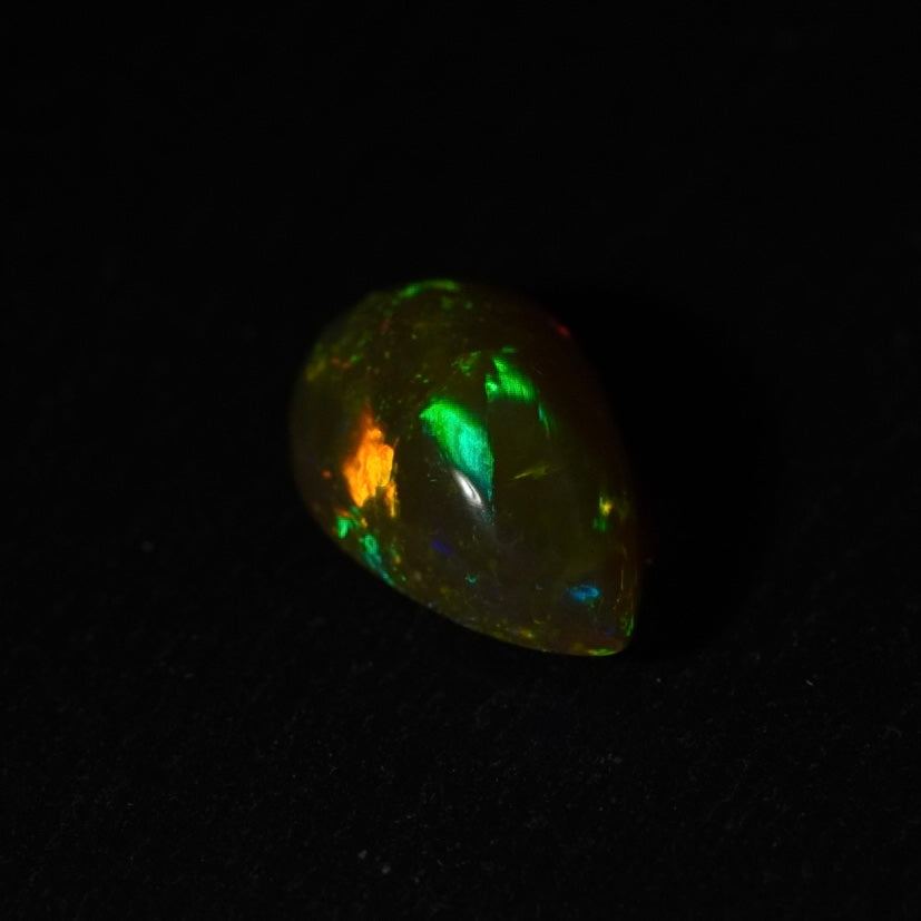2.81 Karat exklusiver, natürlicher äthiopischer Farb-Welo-Opal - Sépia Opal
