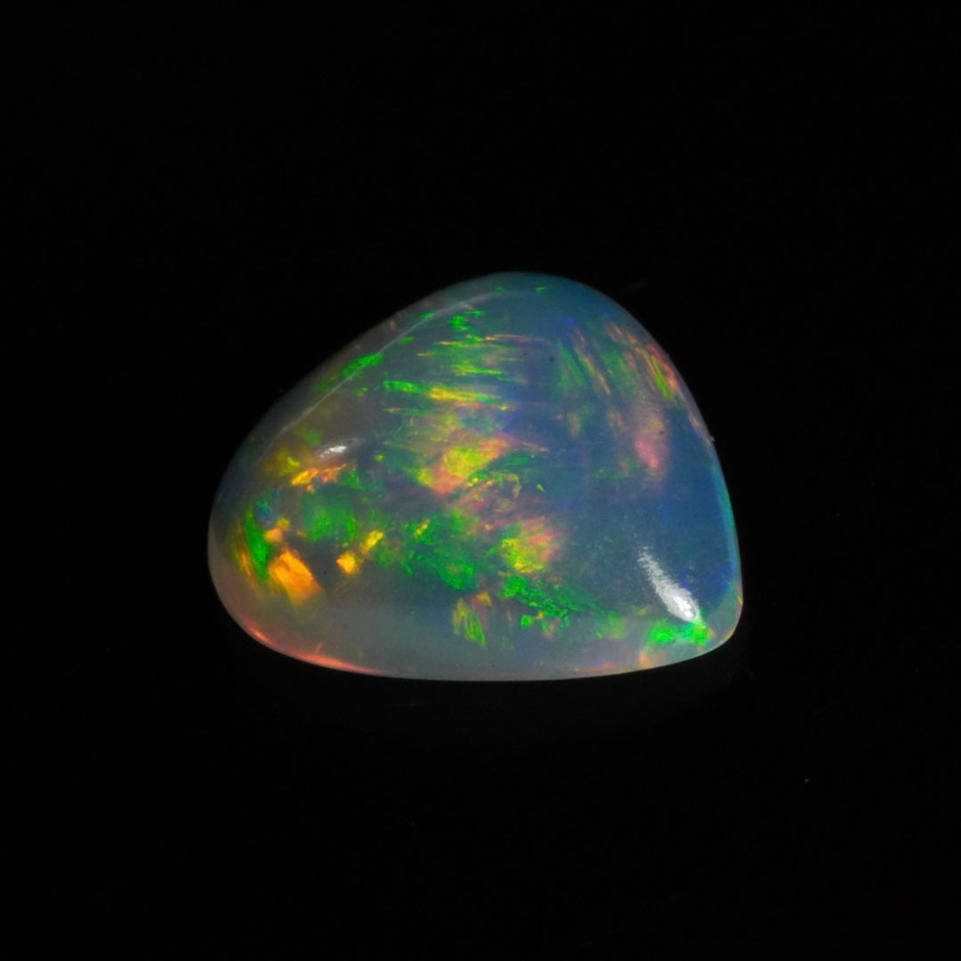 1.72 Karat traumhafte Farben, echter äthiopischer Welo Opal Multicolor - Éclaire Opal