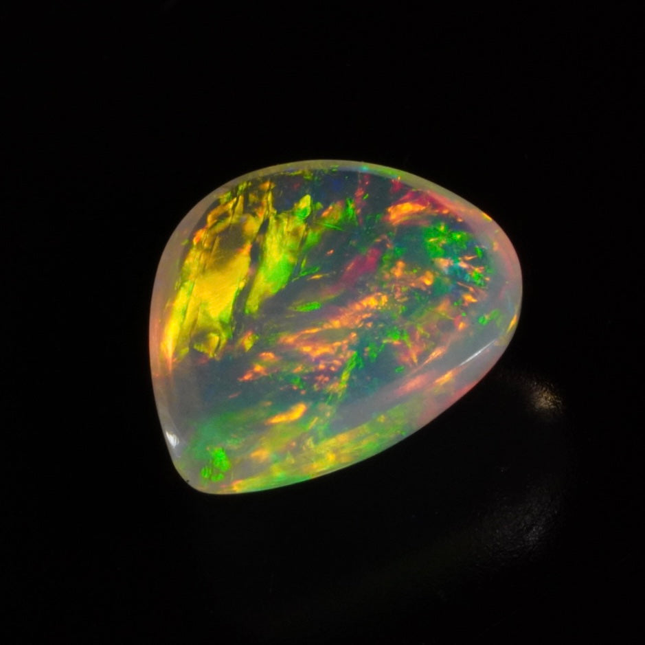 1.72 Karat traumhafte Farben, echter äthiopischer Welo Opal Multicolor - Éclaire Opal