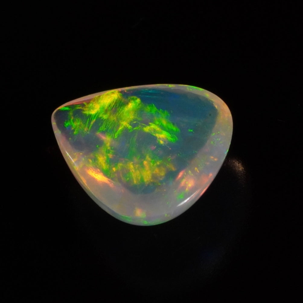 1.72 Karat traumhafte Farben, echter äthiopischer Welo Opal Multicolor - Éclaire Opal