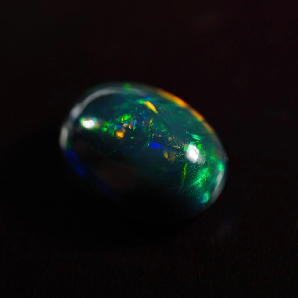 1.53 Karat traumhafter, schwarzer äthiopischer Welo Opal - Ténèbres Opal