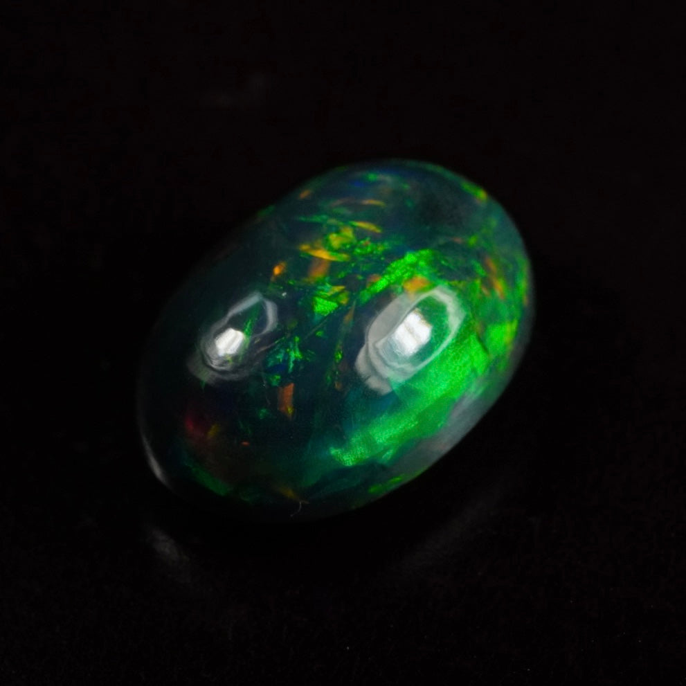 1.53 Karat traumhafter, schwarzer äthiopischer Welo Opal - Ténèbres Opal