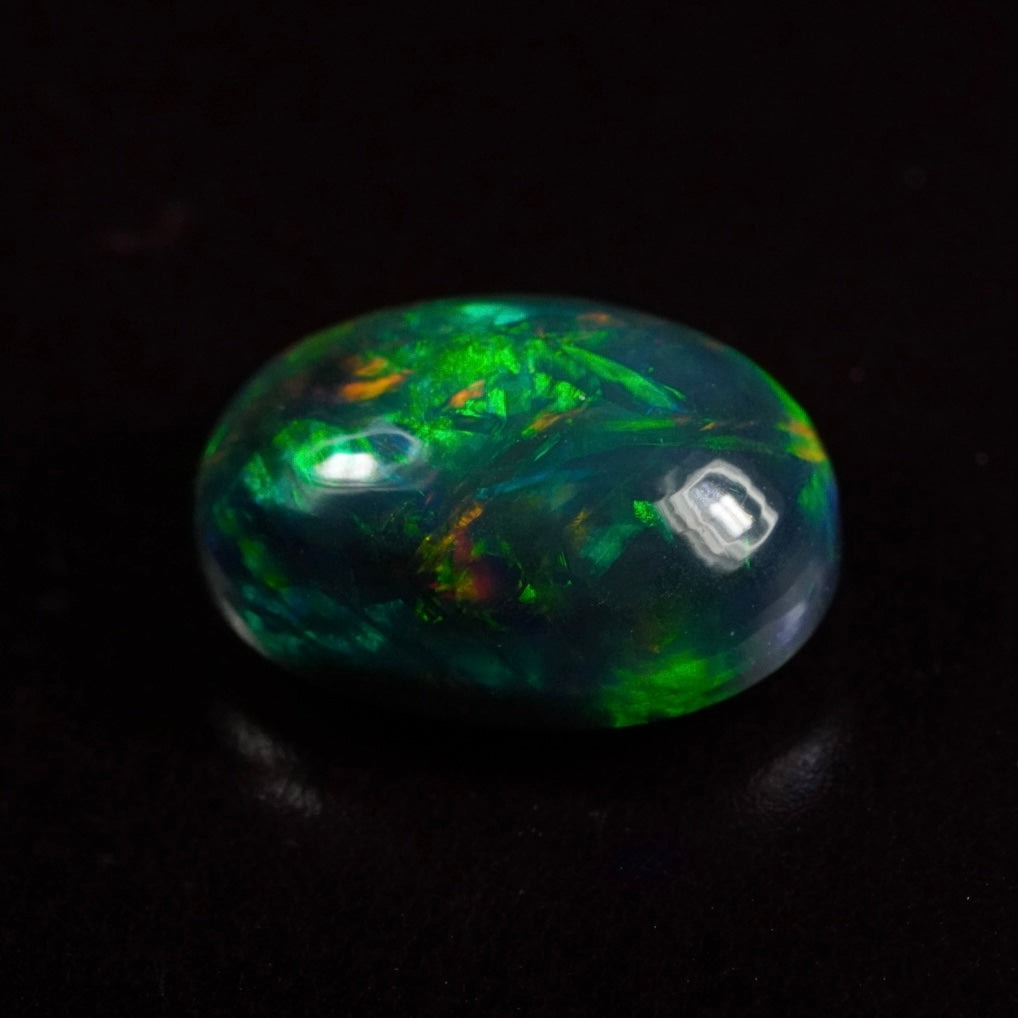 1.53 Karat traumhafter, schwarzer äthiopischer Welo Opal - Ténèbres Opal