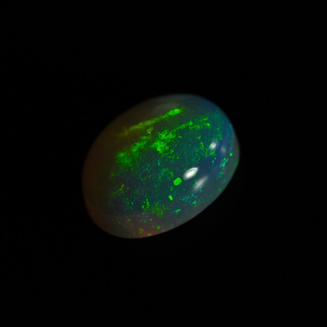 1.14 Karat wunderschönes Universumsmuster, äthiopischer Welo Opal - Juvénile Opal