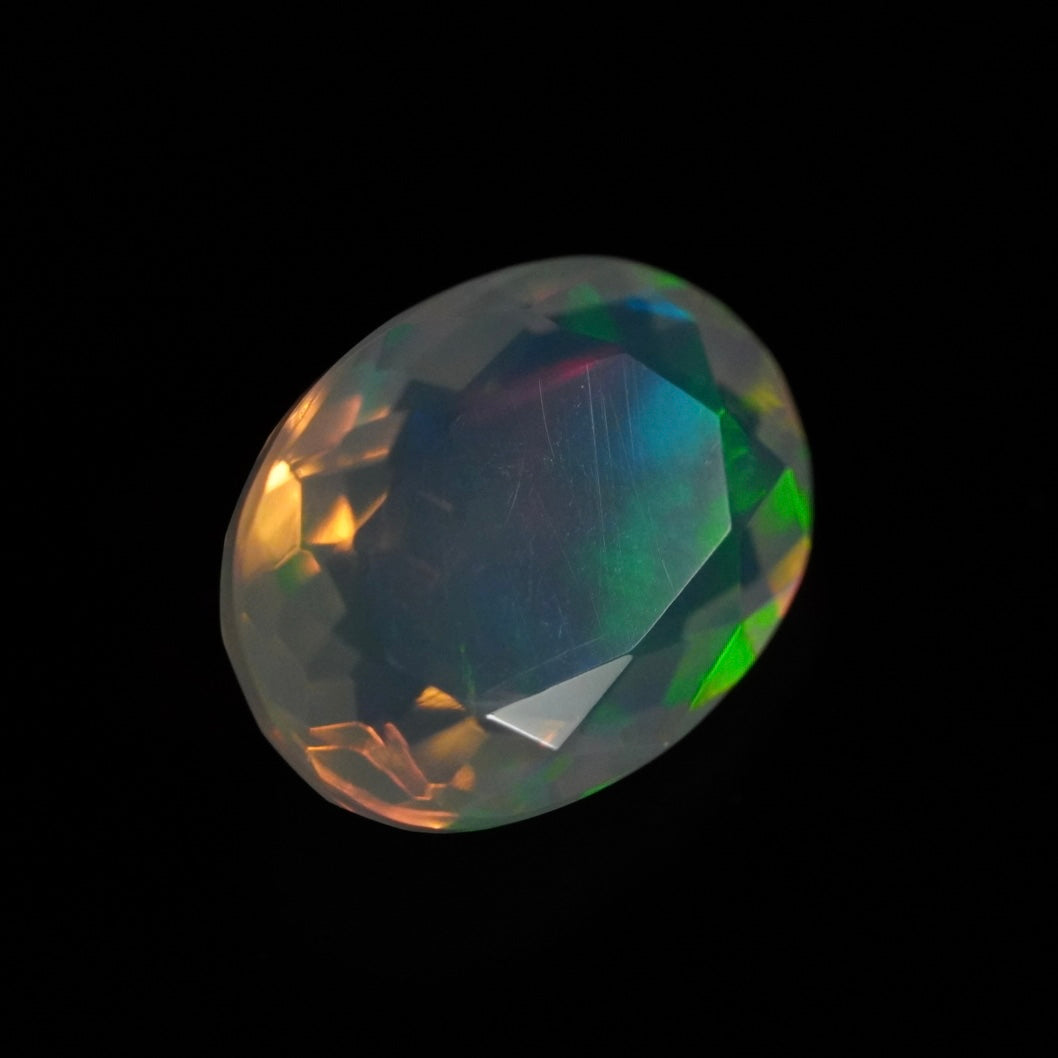 1.47 Karat exklusiver facettierter Welo Opal - Éclaire Opal