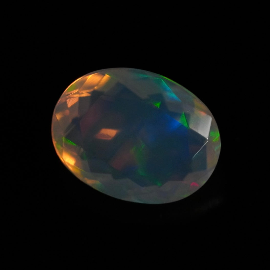 1.47 Karat exklusiver facettierter Welo Opal - Éclaire Opal