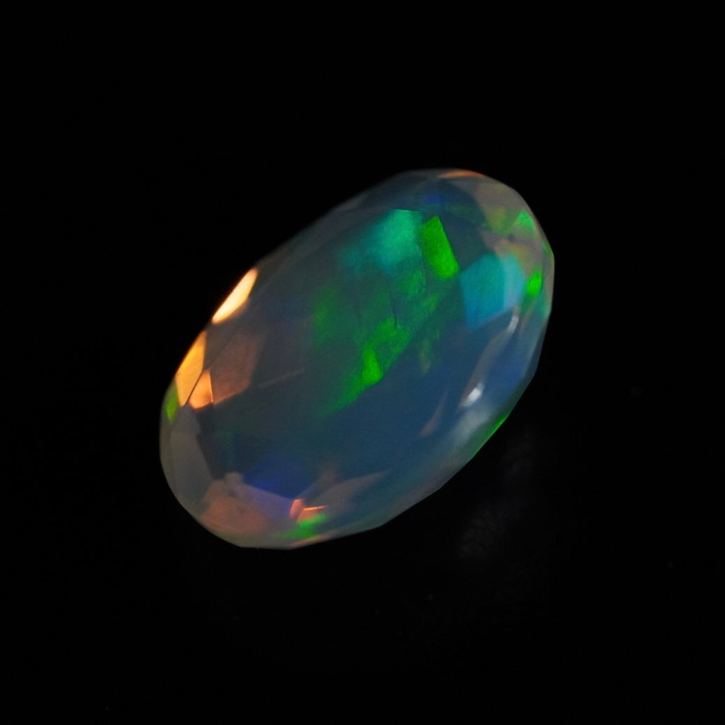 1.47 Karat exklusiver facettierter Welo Opal - Éclaire Opal