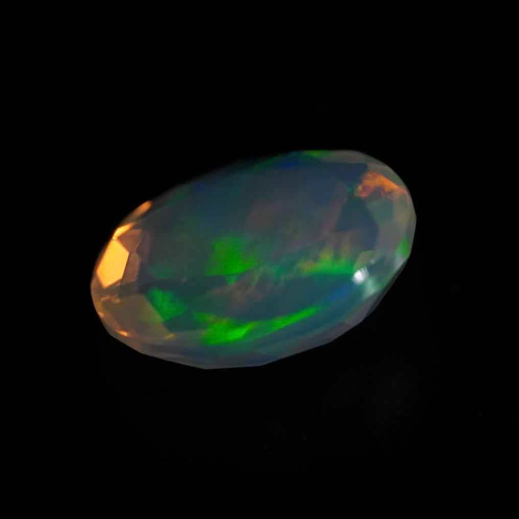 1.47 Karat exklusiver facettierter Welo Opal - Éclaire Opal
