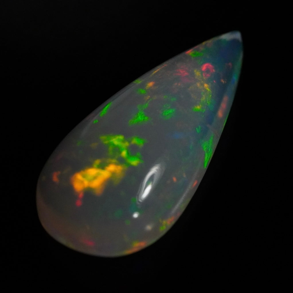5.99 Karat traumhafter, exklusiver echter Welo-Opal - Éclaire Opal