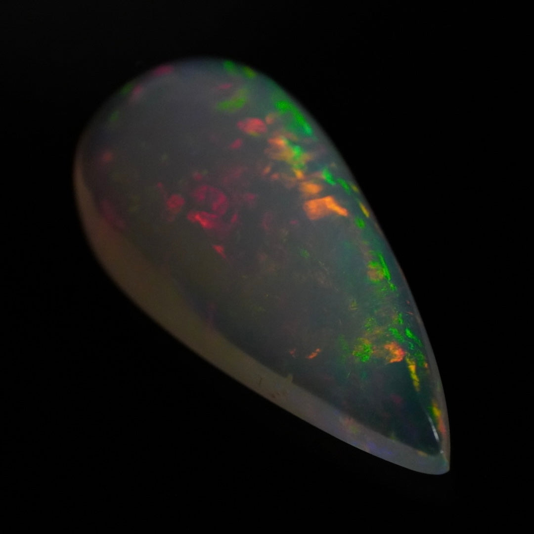 5.99 Karat traumhafter, exklusiver echter Welo-Opal - Éclaire Opal