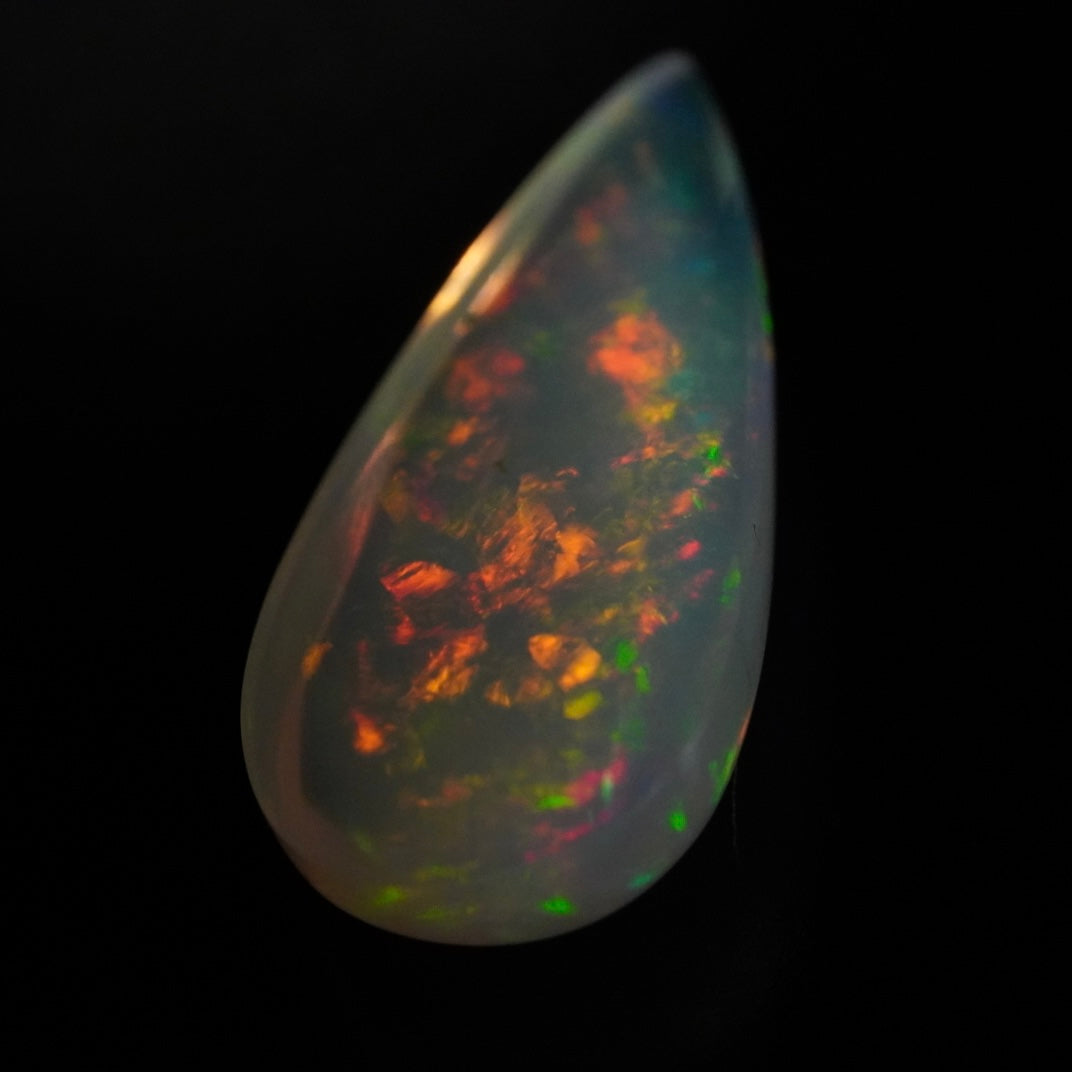 5.99 Karat traumhafter, exklusiver echter Welo-Opal - Éclaire Opal