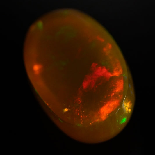 8.96 Karat traumhafte Farben, äthiopischer Welo Opal - Sépia Opal