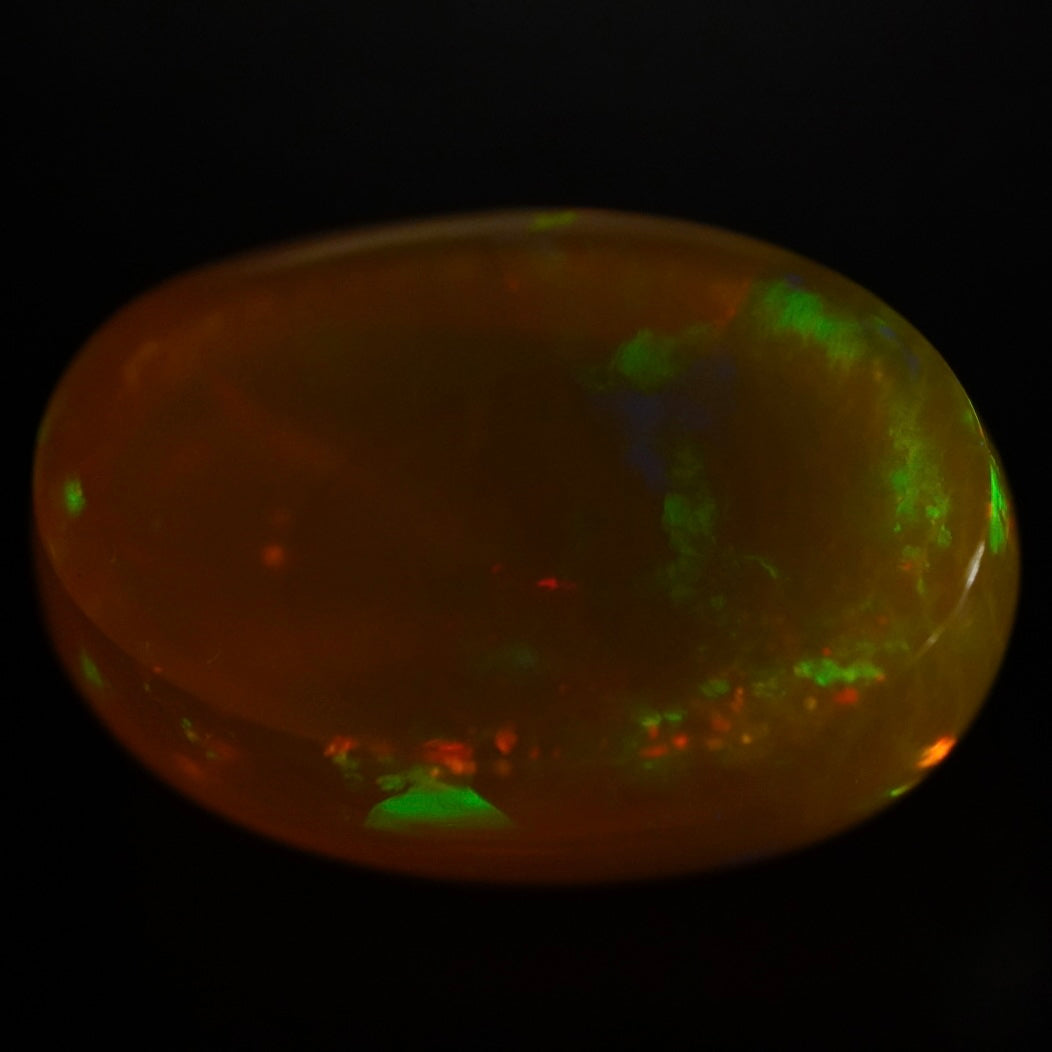 8.96 Karat traumhafte Farben, äthiopischer Welo Opal - Sépia Opal